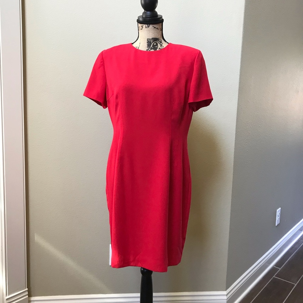 Jaqueline Ferrar Dress Size 12P Red